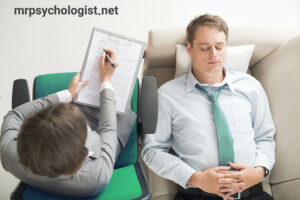 What is a psychologist?